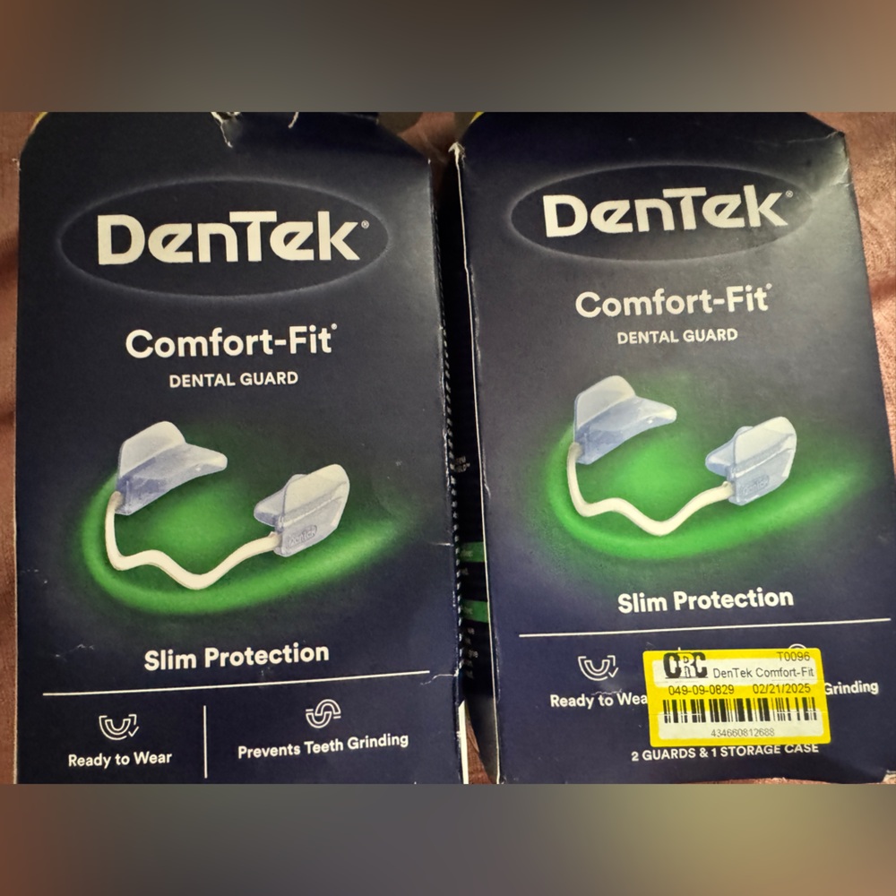 DenTek Comfort-Fit Dental Guard for Nighttime Teeth Grinding-4ct w/Storage Cases